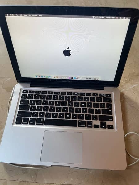 Macbook pro 2012 | Apple laptop 1