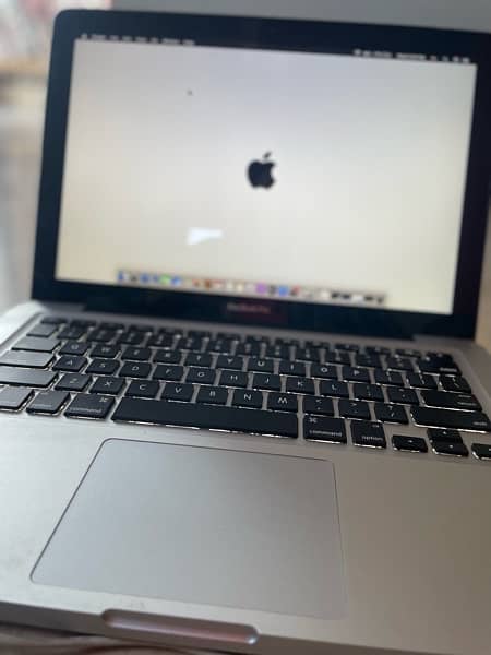 Macbook pro 2012 | Apple laptop 2