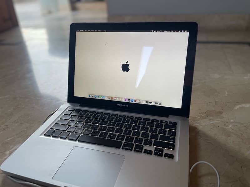Macbook pro 2012 | Apple laptop 3
