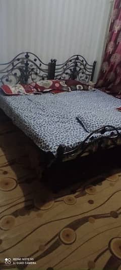 Two Single iron bed with mattress for sale 0