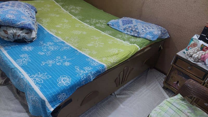 bed for sale 66×72 1