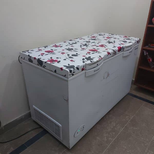 Waves double door refrigerator and freezer available in new condition 4