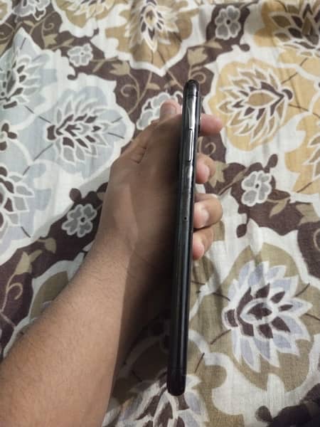 Iphone xs max(exchange with iphone 12 above only baki cash) 1