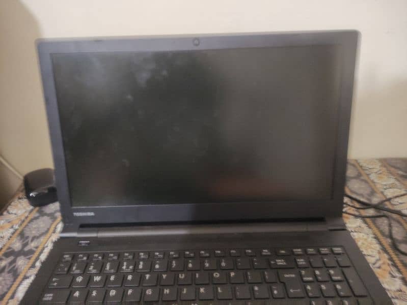 Toshiba laptop Corei3 Gen5 0