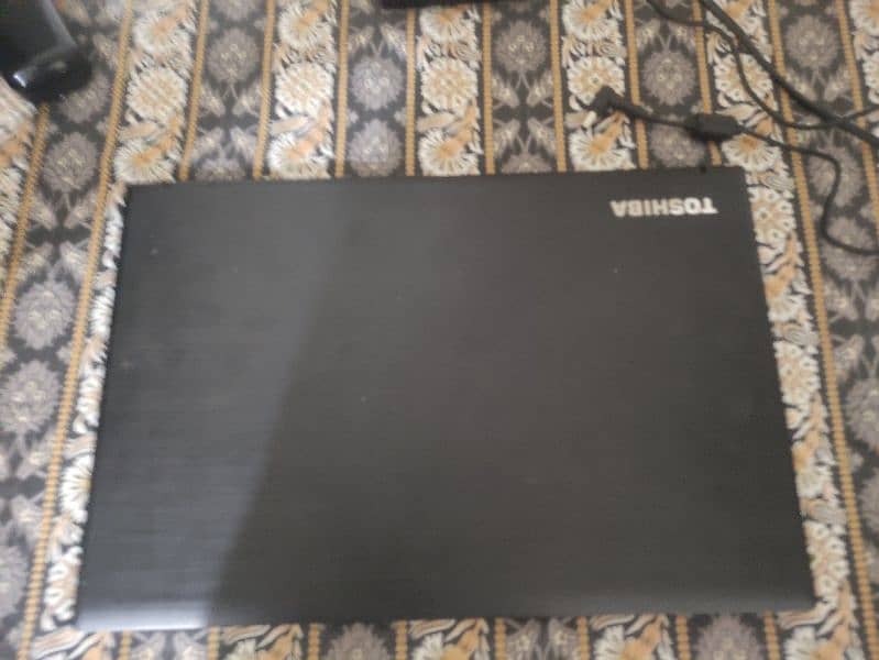 Toshiba laptop Corei3 Gen5 1