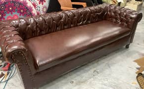 leather 5 seater in excellent condition