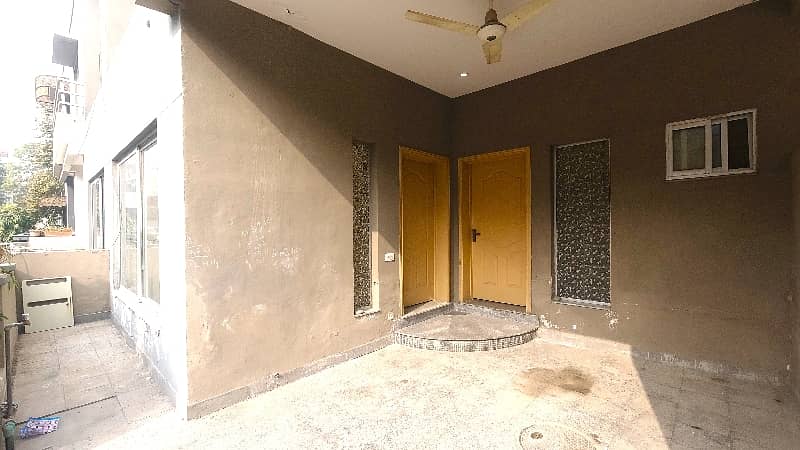 5 Marla Centrally Located House Available In Divine Gardens For Sale 4