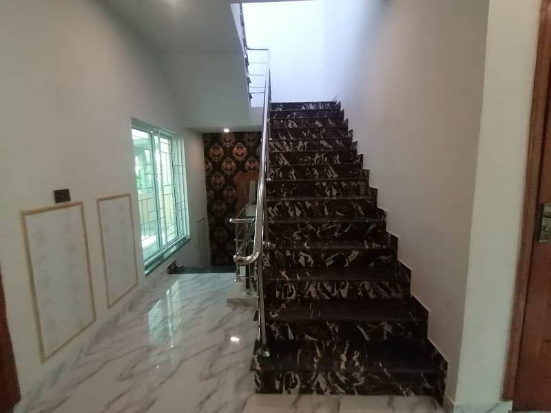1 Kanal Brand New Double Storey House  For Sale College Road Lahore 34