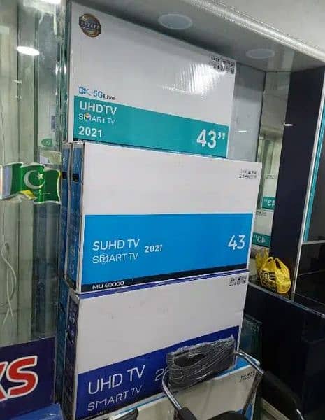 65 InCh Samsung 8k UHD LED TV 03004675739 2