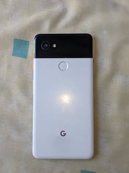 Google Pixel 2xl PTA Approved 4/64 GB 1