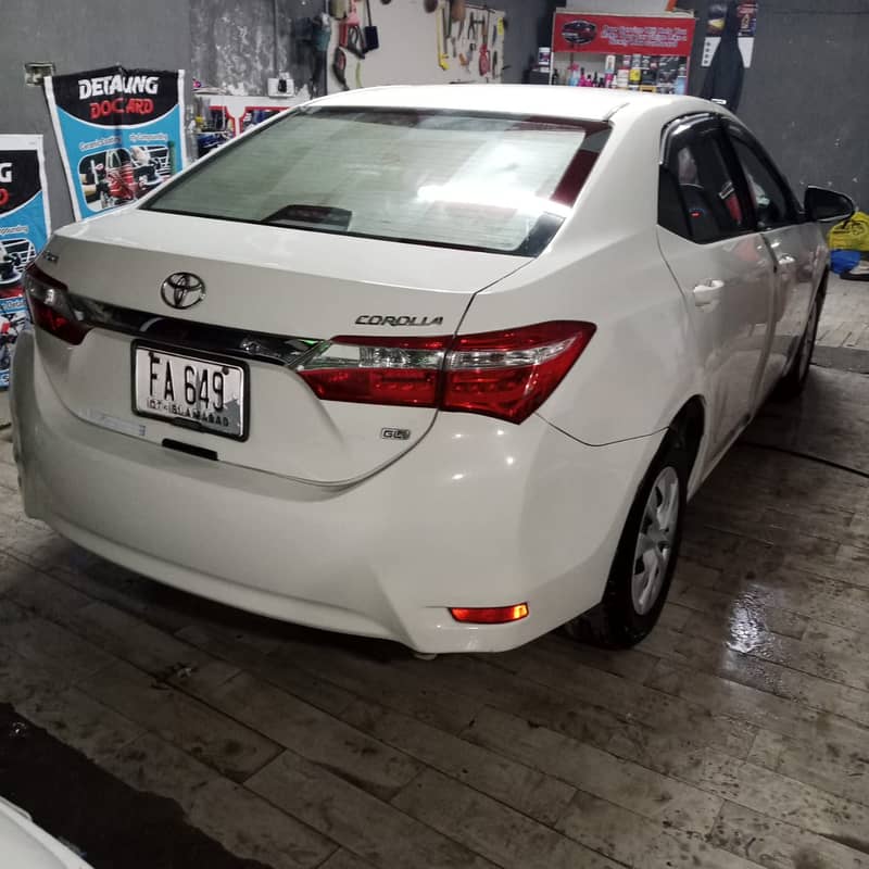 Toyota GLI 2015 2