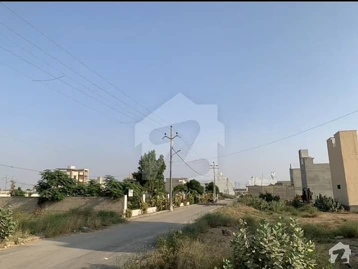 Punjabi phase 2 sector 50A plot for sale 120 square yards 24
