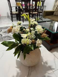 Fiber vases with flowers