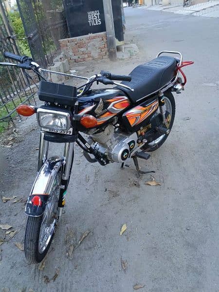 Honda 125 model 2022 New Condition All Punjab number 5
