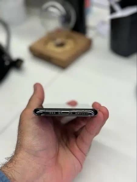 IPHONE XS 64gb (DUAL APPROVED) 10/10 2