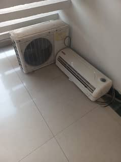 GENERAL AC 1 Ton Used Good Condition