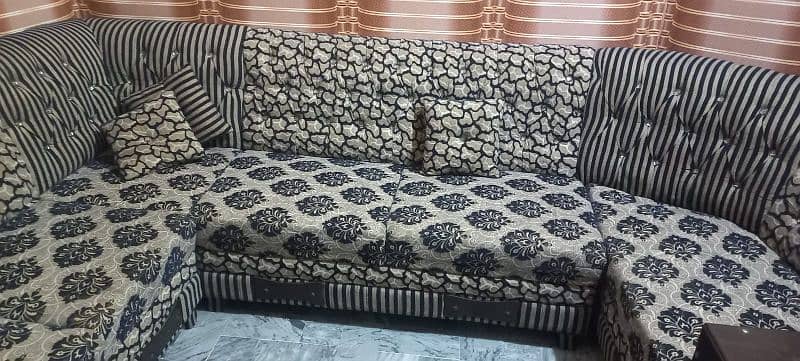 l shaped sofa for sale good condition 3