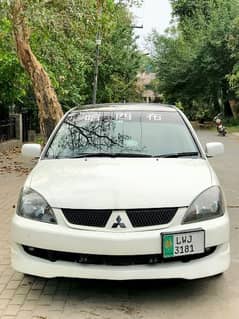 Mitsubishi Lancer 2004 Available For Sale