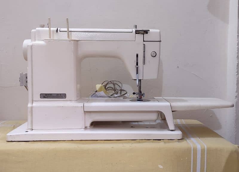 Sewing machine Janome 0