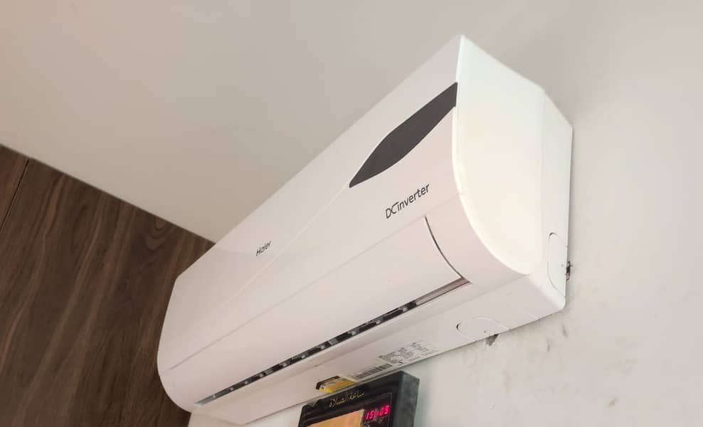 ONE Ton INVERTER Haier Split Type Room Air Conditioner [12000 BTU] 7