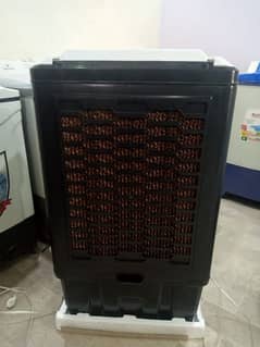 UNIK M-1400 Ac/DC room Air cooler