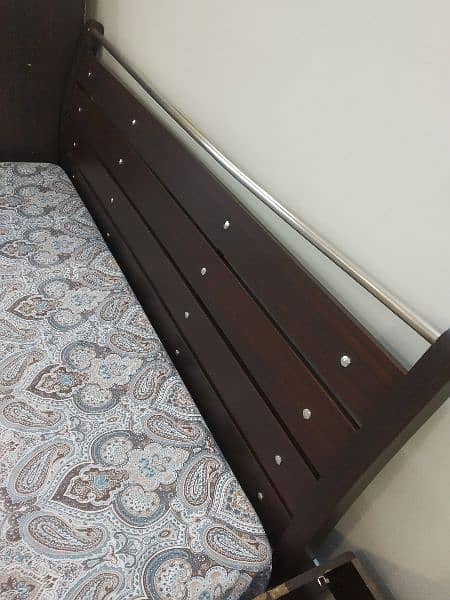 King size double bed 2