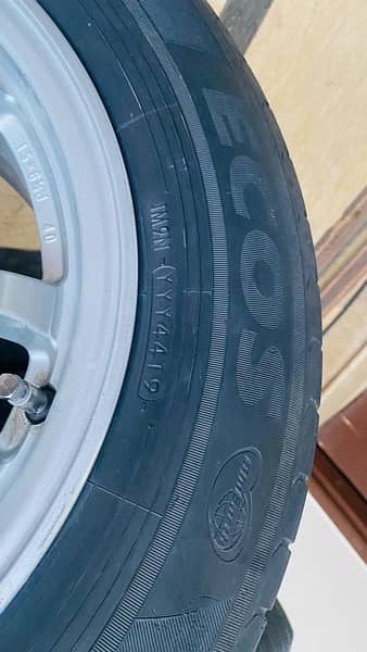 R15 Rims n tyres for sale for Toyota car 5nuts 100pcd 4