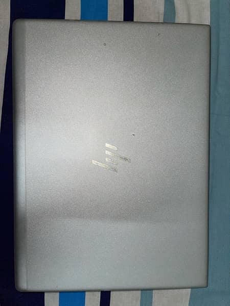 hp  laptop i5 8 gen - Elite book G6-830 2