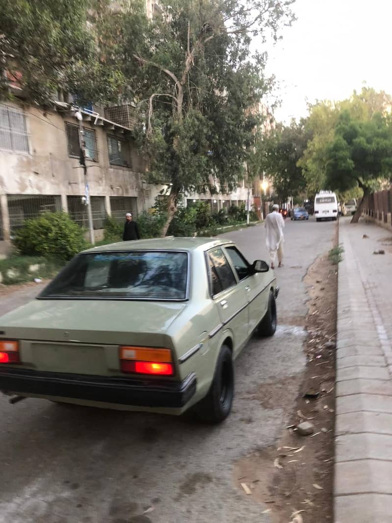 Datsun 120Y 1982 4