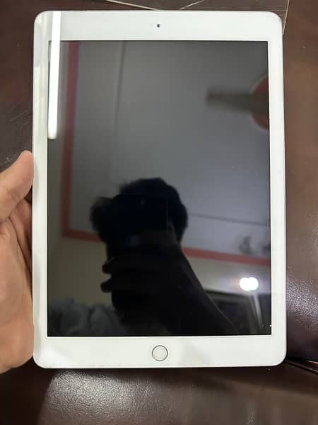 Ipad 6th Generation 128gb 2