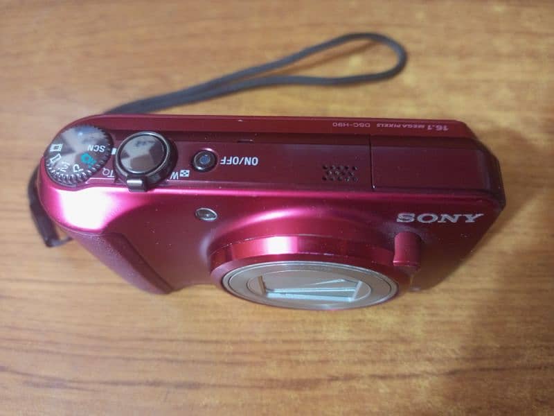 Sony Cyber Shot DSC-H90 3