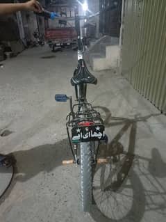 beautiful wheeler cycle at low price 0