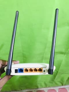 Tp-link 300Mbps wireless n router no: 03162755652 0