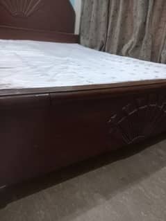 Double Bed with Matress for sale (WhatsApp 03084169285)