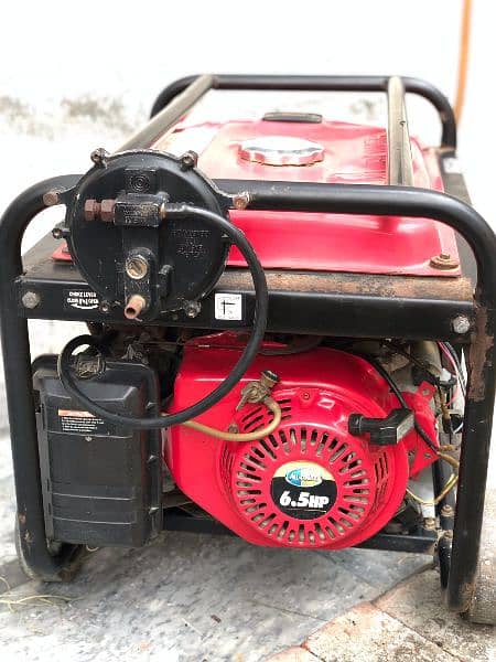 Generator 2800 watts , 6.5HP 1