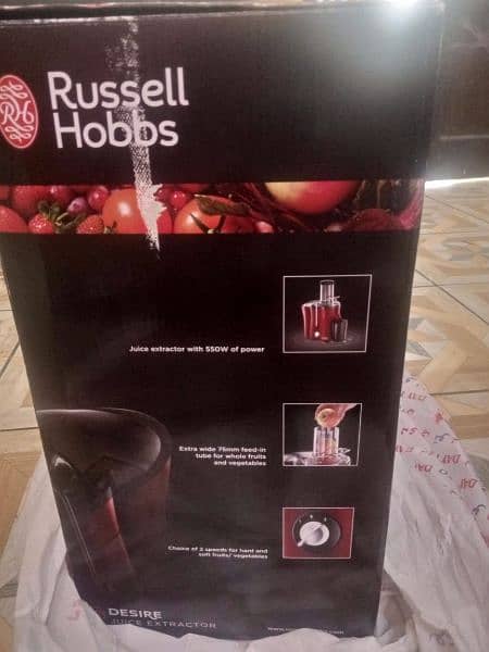 Russell Hobbs

Juice Extractor 550watss Brand New 1