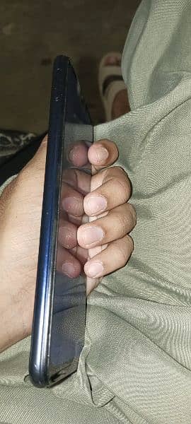 Vivo v20 condition 10/10 with box and chager all ok 0