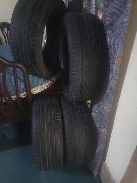 Yokohama blue earth 16 size grande altis tyres in new condition 100% 1