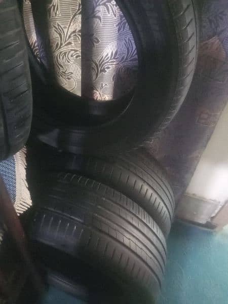 Yokohama blue earth 16 size grande altis tyres in new condition 100% 6