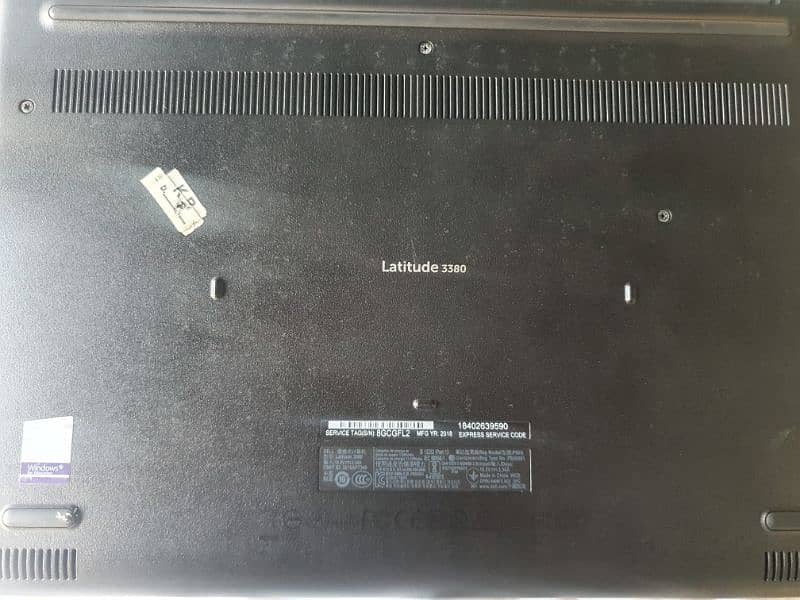 Dell latitude i5 7th generation liptop for sale in excellent condition 4