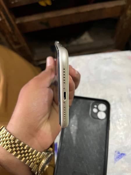 Iphone 11 Factory Unlock With Box 3