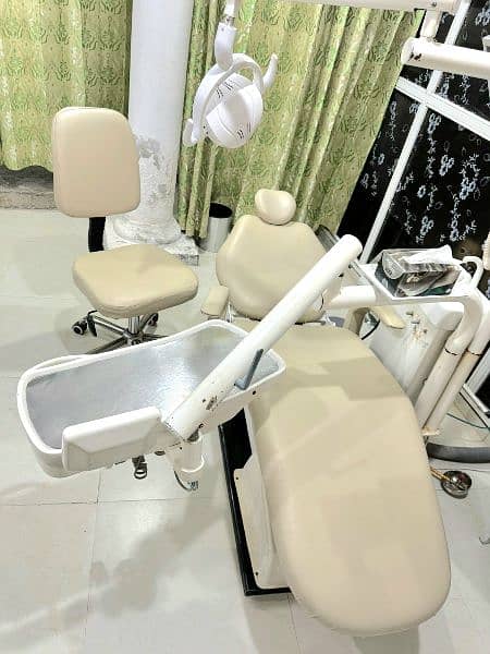 Dental Unit / Dental Chair with stool, automatic hydraulic 1