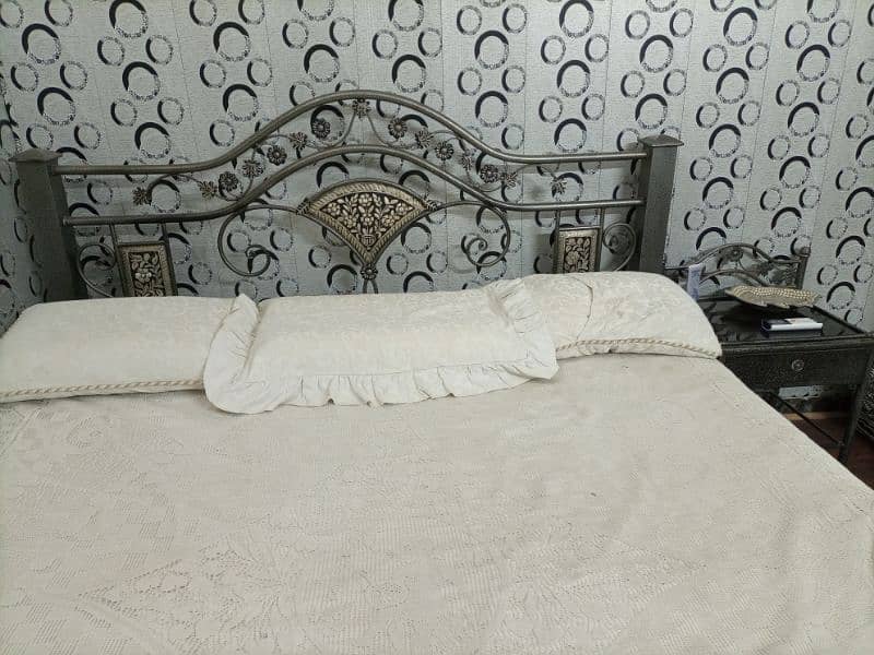 wrought iron bed set 4