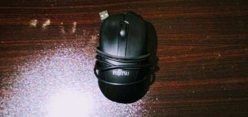 HP keyboard Fujitsu Mouse and Normal mouse pad for sale 1