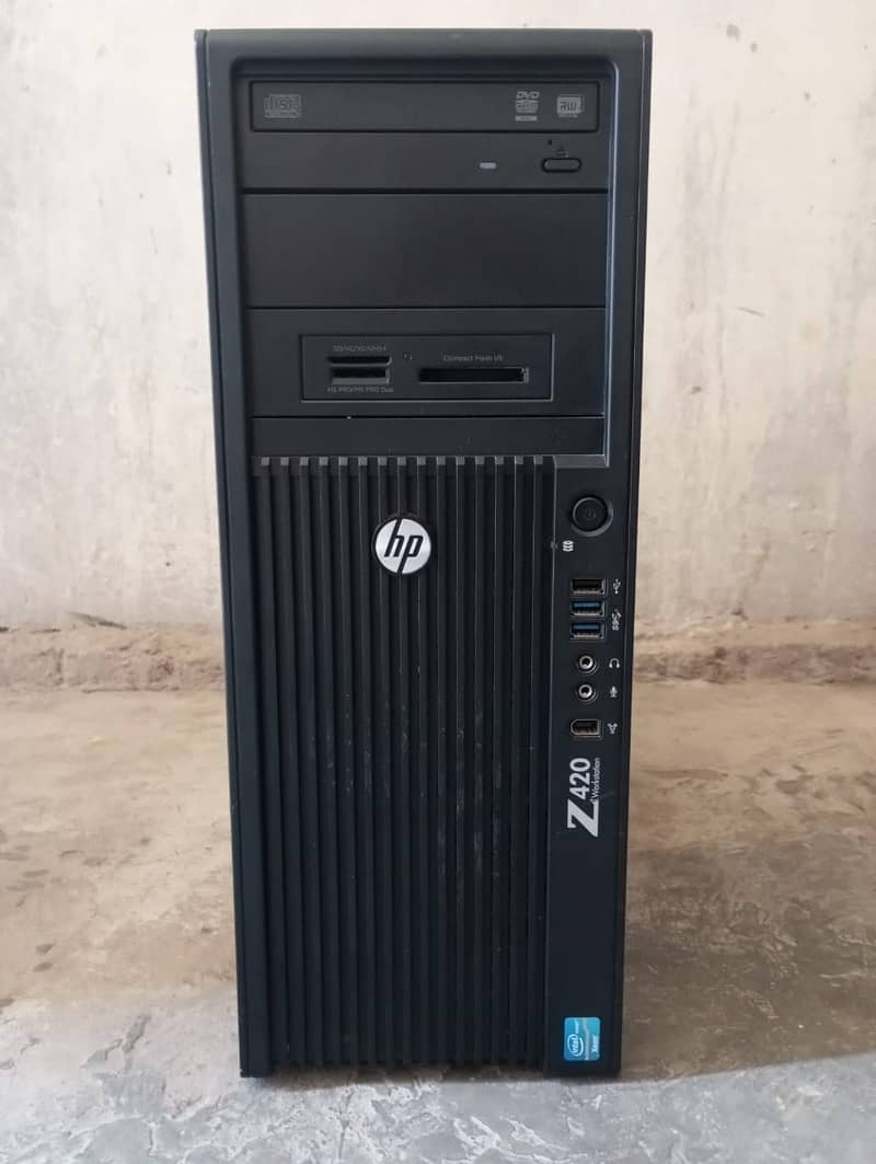 HP Z420 / E5 2670 V2 (Deca Core) / 64GB Ram / 500Gb Hard 1