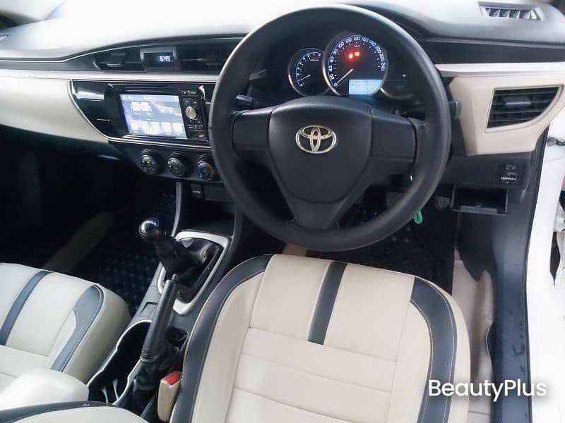 Toyota Corolla XLI 2015 reg 2016 9