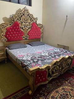 King bed set with spring matress 2 side tables and dressing table 0