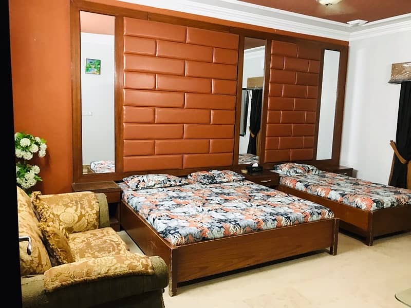 Couples guest house unmarried Couples rooms available secure 24h open 19