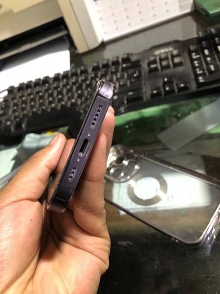 Iphone 14 pro deep purple Factory unlock 4