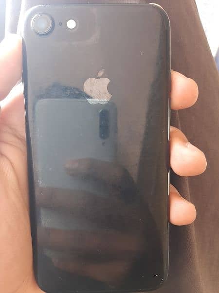 I phone 7 128gb pta approved 4